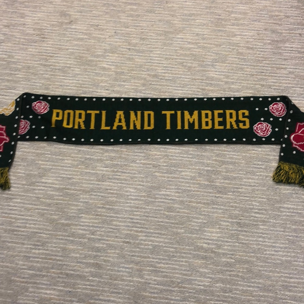 Portland Timber’s scarf